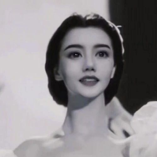 要是有这样的女人,这样的长相气质你觉得适合什么样的角色