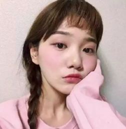 二次元发型女图片,二次元刘海短发,二次元刘海适合什么脸型七丽时尚网