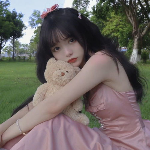 温婉女生头像愿人生清净,抬头尽是柔情
