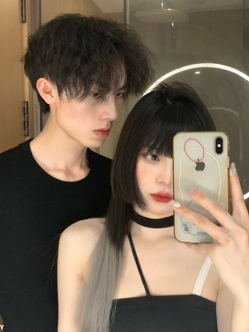 无论贫穷还是富有我们之间只有彼此真人情头仙气情头