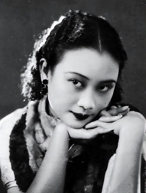 1949年,谢添迎娶小12岁杨雪明,结婚之前岳父岳母提出一奇怪要求