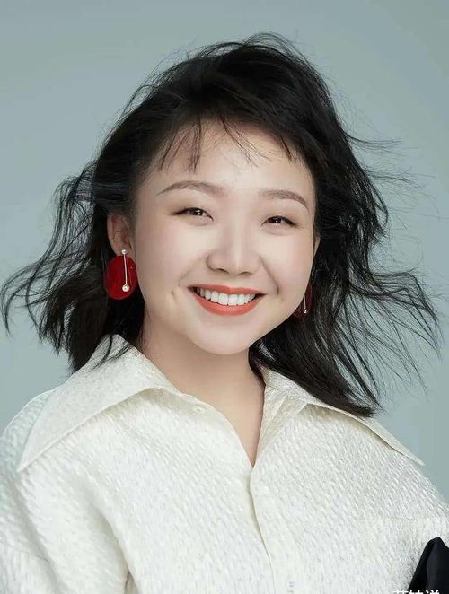 梅婷在剧组为同事煎牛排毫无前辈架子,网友颖儿高露真谄媚啊