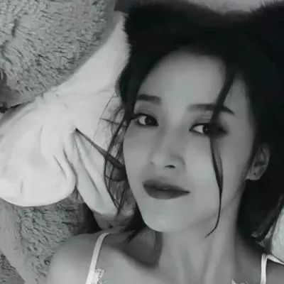 男女头像半冷半酷半成熟
