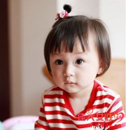 2岁女宝宝发型图片金灰色配蓬松卷发
