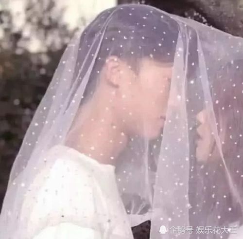 头像女小清新简单情侣头像