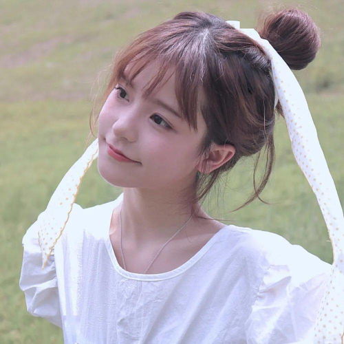 女生头像想把脑子拿出来寄给你