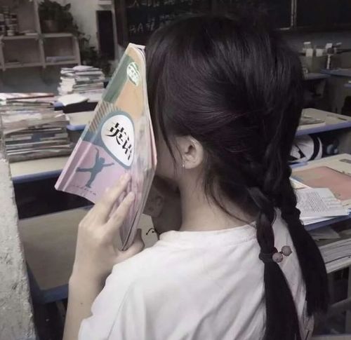 初中女生上课常做这3件事,男生会忍不住盯上你,不妨自测