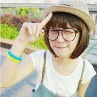 小清新清纯适合00后的短发女生头像,急需哦