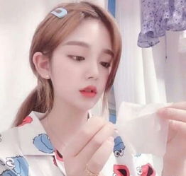 女生羡慕婴儿肌,睡前坚持3件事,素颜也迷倒男神