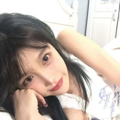 女生头像等那些时间过去花就会开了