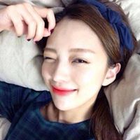 美女正脸微笑头像微信头像图片大全