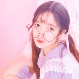 梦幻迷人的紫色系少女头像听说物极必反,那么人美必单