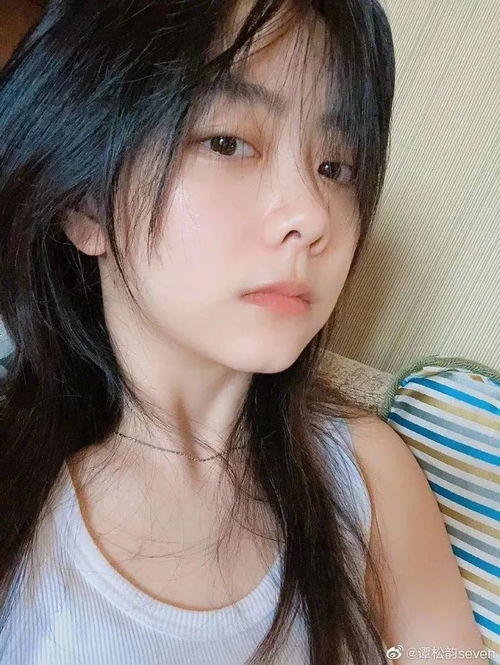 头像女霸气18岁小东