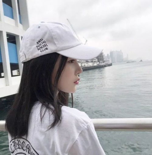 女生头像ins风酷酷的女生头像