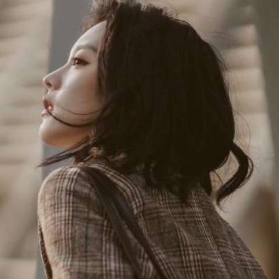 高冷女头侧脸真人2020好看较火的高冷长发气质女头