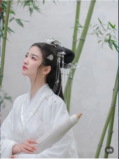 娴静犹如花照水行动好比风扶柳白衣古风美女9连
