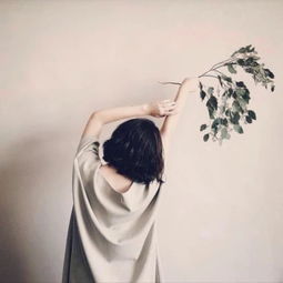 要几张酷酷的女生头像,可以不用太霸气