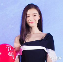 喵总倪妮的美妆大法病态写真都可以这么美