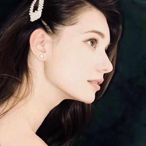 俄罗斯版奥黛丽赫本一夜吸粉50w,美得简直不真实全世界网友沦陷了...
