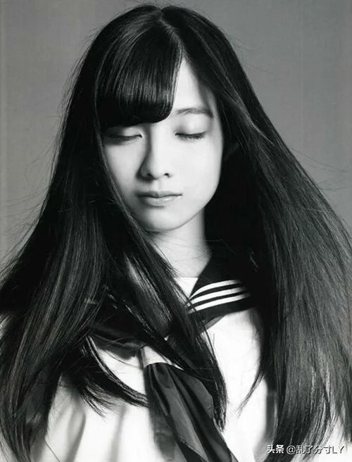 桥本环奈水手服写真图片