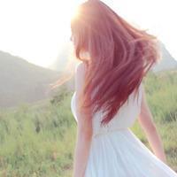 类似这类头像,女生唯美清新森女,要背影,多来几张,悬赏50