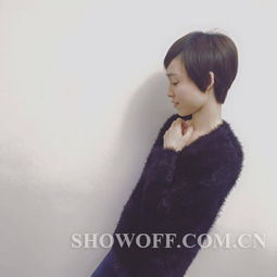 范玮琪剪耳下3cm短发造型变少女