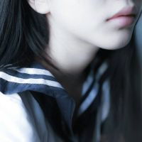 女生性感头像不露脸
