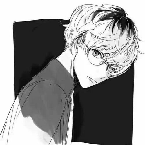 吸引人的头像女漫画男人