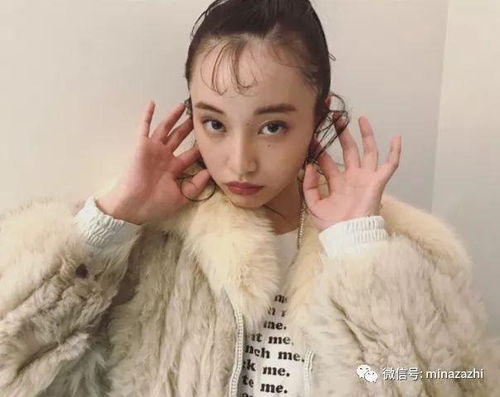 小松菜奈接班人98年的她也有同款冷漠厌世脸凭借独特的迷离眼神人气爆棚