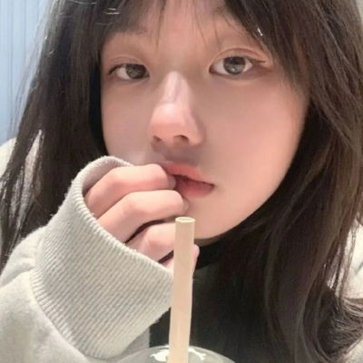 流行漂亮的真人女生头像图片2024最新款