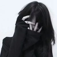 头像女伤感想哭的感觉