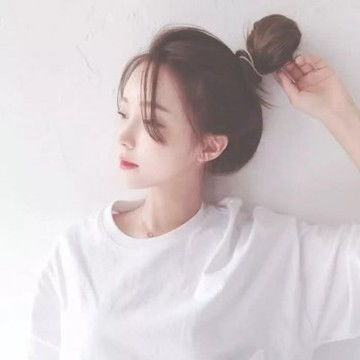 白色t恤的女生头像,女生头像图片