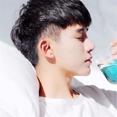 2023温柔干净男生头像