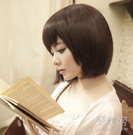 2013年最新流行的短发是女孩的最爱