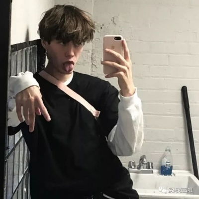 微信头像男生霸气冷酷,明人不说暗话这样的我喜欢