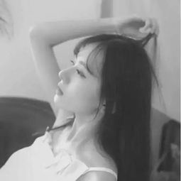 朋友圈很潮很拽的个性句子,乖有什么用,不是照样会难过