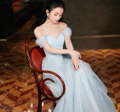 同样是穿冰激凌裙,赵丽颖vs宋轶,诠释结婚与未婚的区别