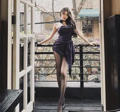 日本第一美腿满屏都是黑丝,太美了