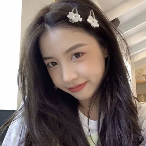 ins招桃花女生头像