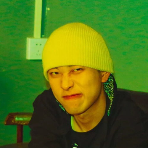 让臭宝秒回你的男头ins高级质感