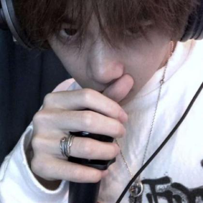 帅气的微信头像男生,清新干净的男生会喜欢的