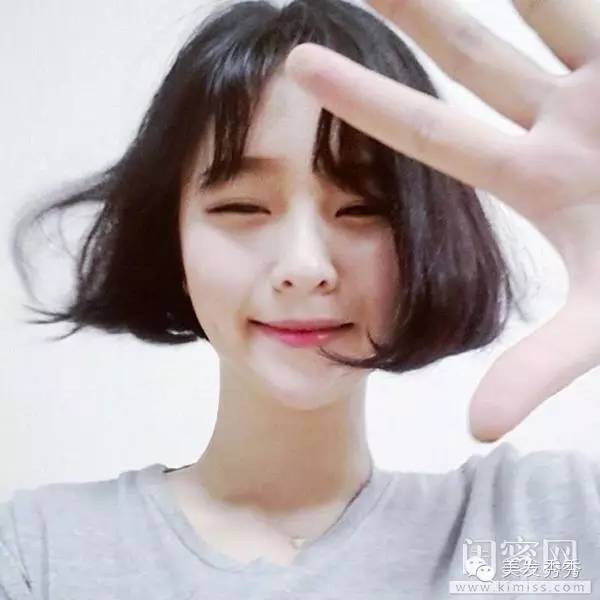你们都在刷最流行的萝卜头,我只爱特立独行的短发
