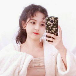2018暖心闺蜜头像一人一张可爱你心里藏着什么人