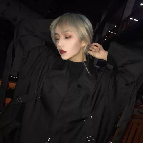 女生头像我想出去走一走