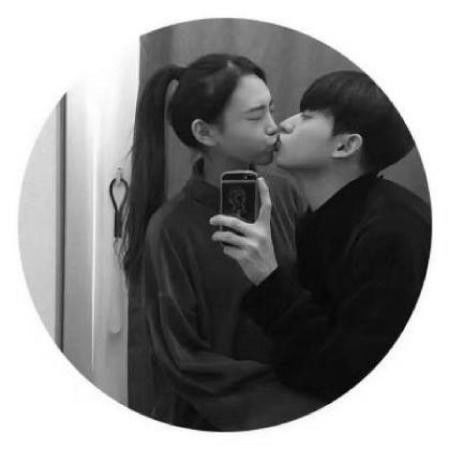 贴吧头像女喜欢你