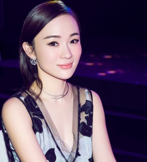 曾是黄奕最想嫁的男人,还和黄奕同居5年,如今成这般模样
