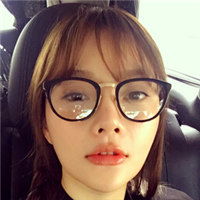 戴眼镜的李小璐头像图片微信头像图片大全