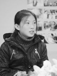 12岁女孩火海中唤醒15名邻居网友盛赞其最美