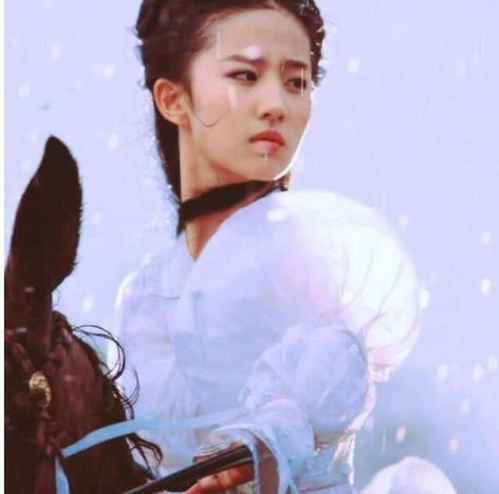 杨幂赵丽颖郑爽刘亦菲唐嫣,5大美女一袭古装谁仙气飘飘