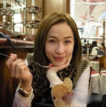 女星都是变脸高手宋慧乔范冰冰上妆惊艳卸妆惊悚23